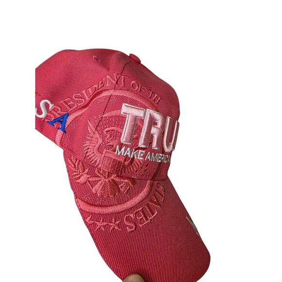 Donald Trump "Make America Great Again" Red Adjustable Hat With Signature & Flag - Picture 6 of 8
